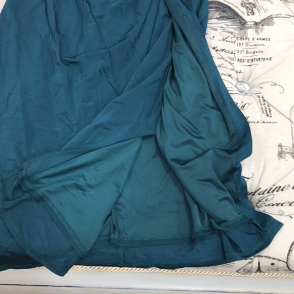 Guess Flynn Dress - Picture 5 of 8